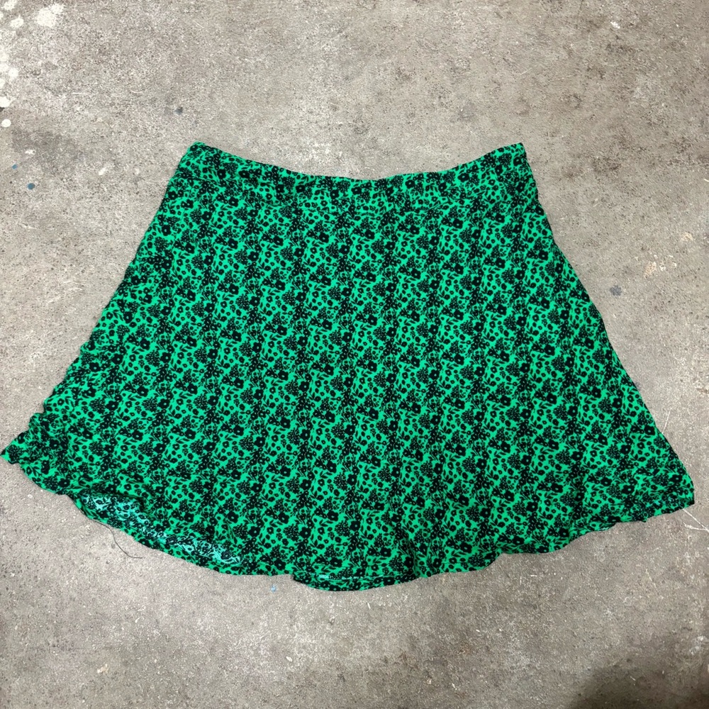 Wild Honey Dollskill Floral Print Green & Black Mini Skirt